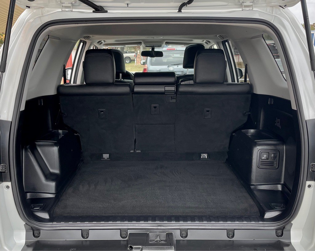 2018 Toyota 4Runner Image 6