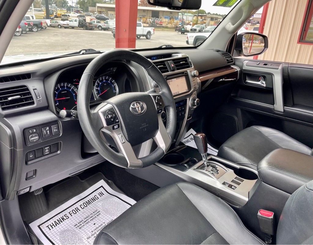 2018 Toyota 4Runner Image 8