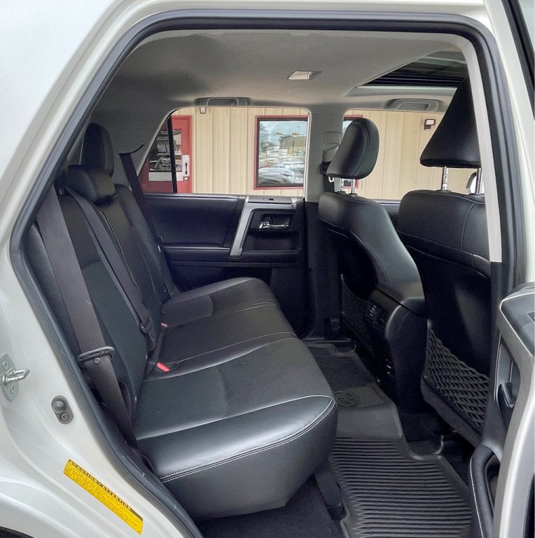 2018 Toyota 4Runner Image 20