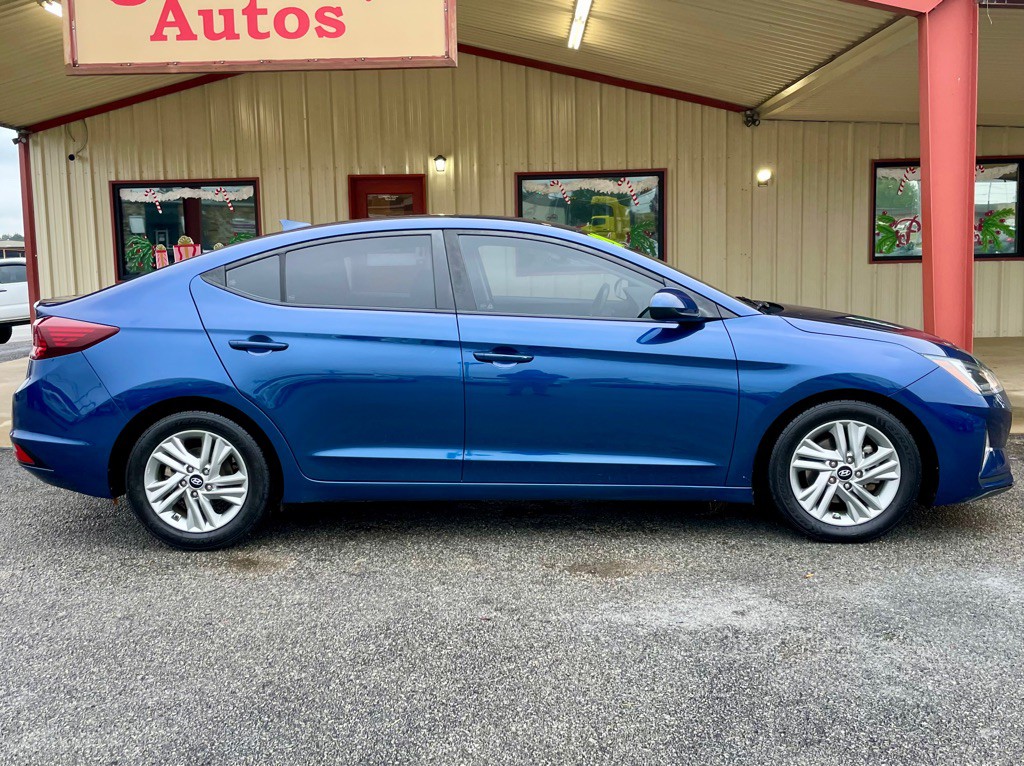 2020 Hyundai Elantra Image 4