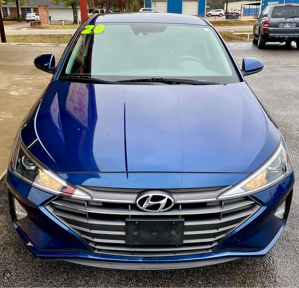 2020 Hyundai Elantra Image 5