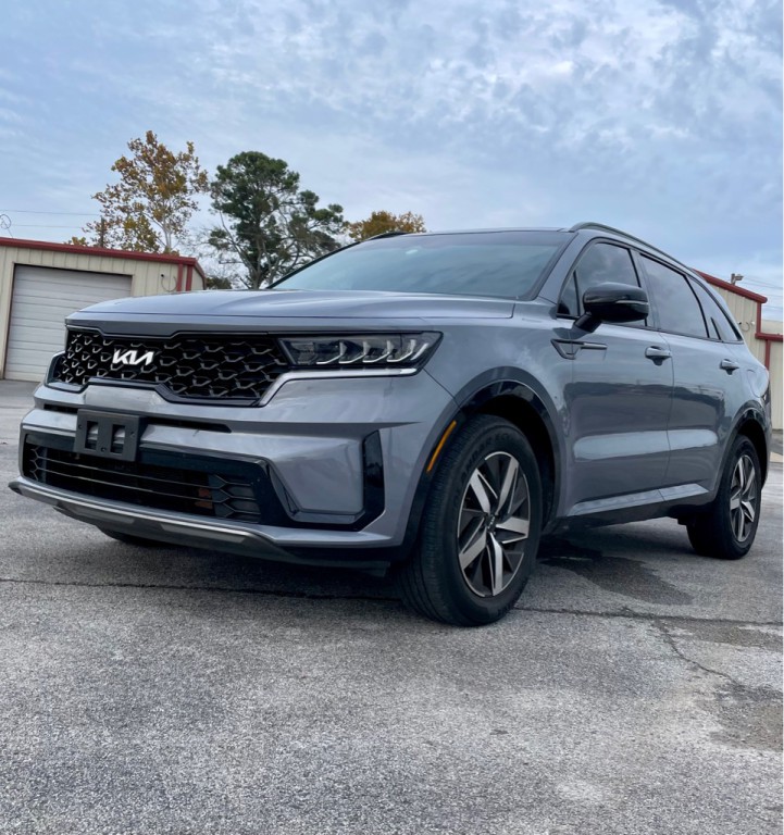 2023 Kia Sorento Image 1