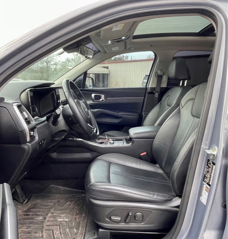 2023 Kia Sorento Image 8