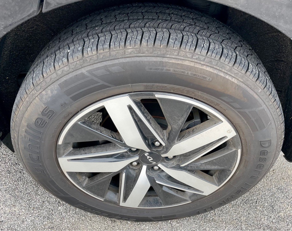 2023 Kia Sorento Image 14