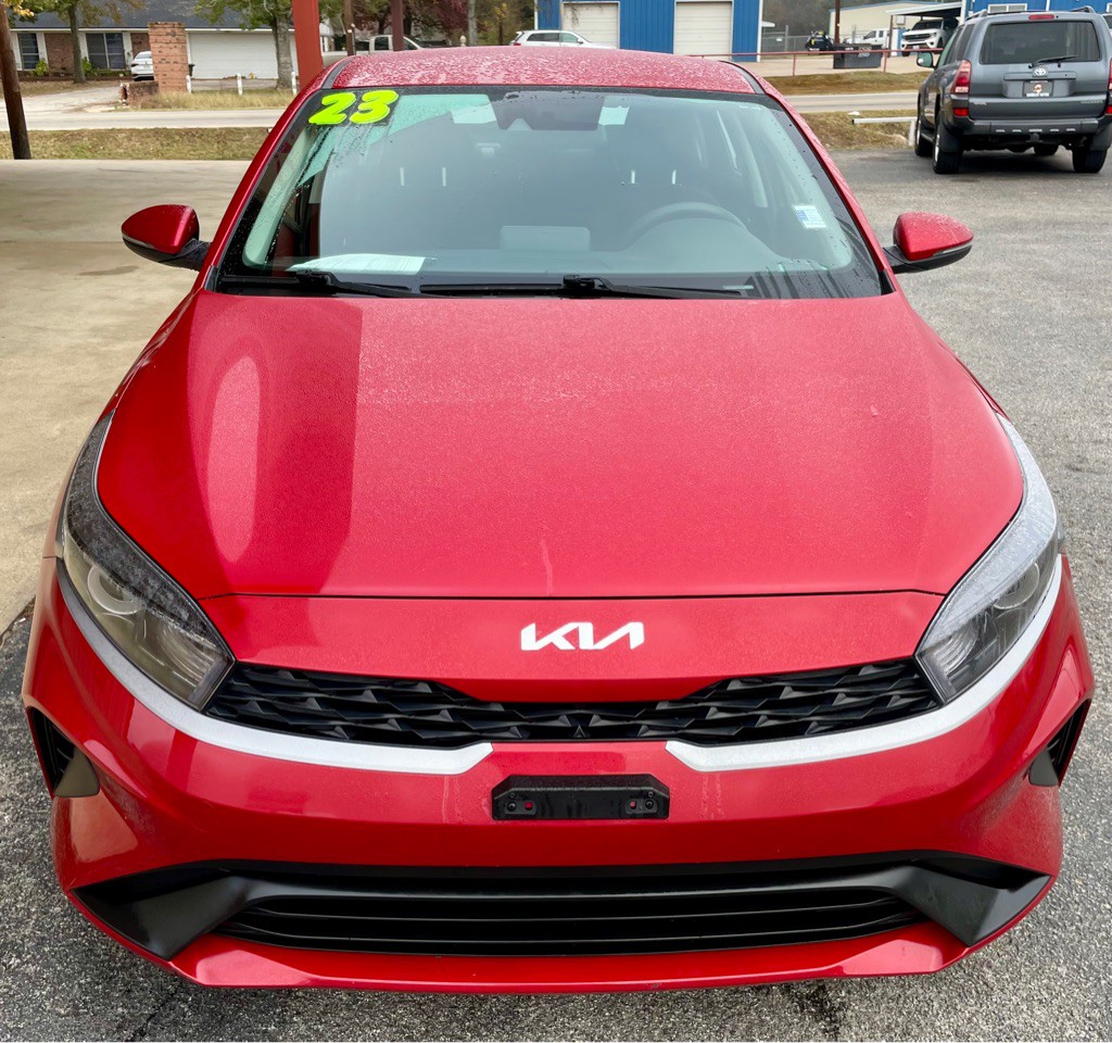 2023 Kia Forte Image 5