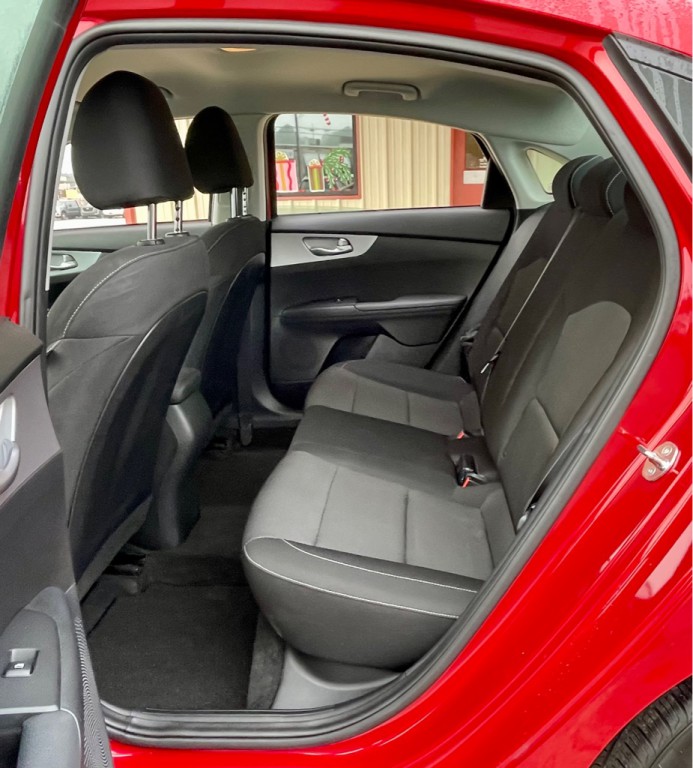 2023 Kia Forte Image 11