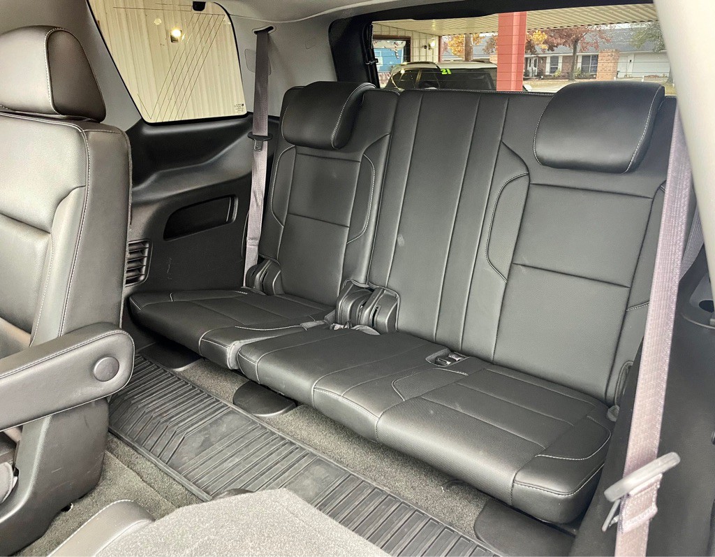 2017 Chevrolet Tahoe Image 12