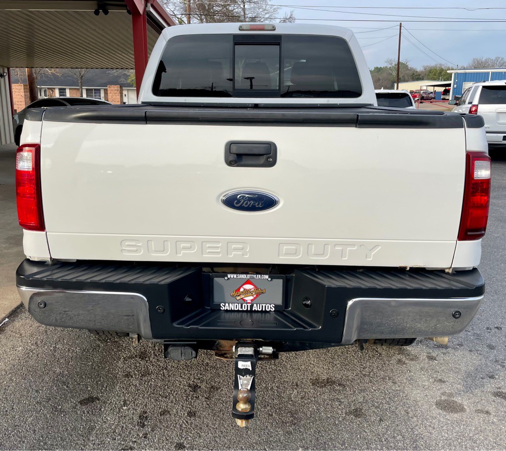2011 Ford F-350 Image 6