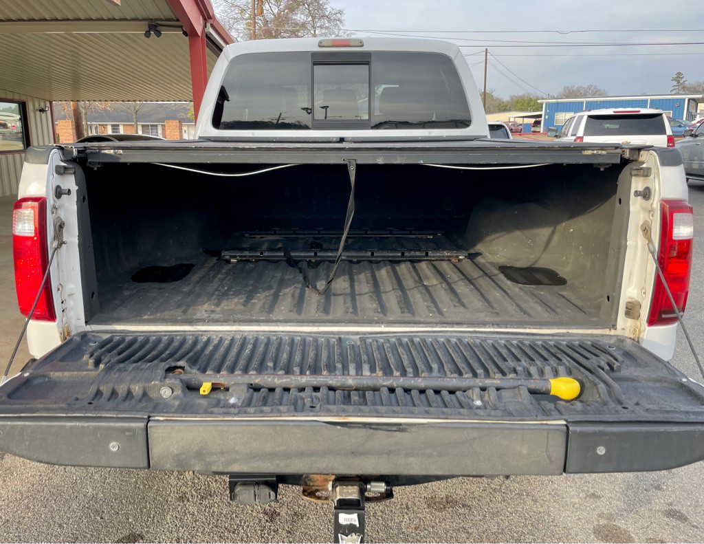 2011 Ford F-350 Image 7