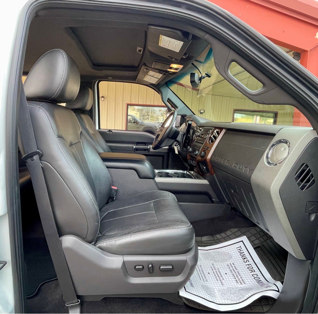 2011 Ford F-350 Image 10
