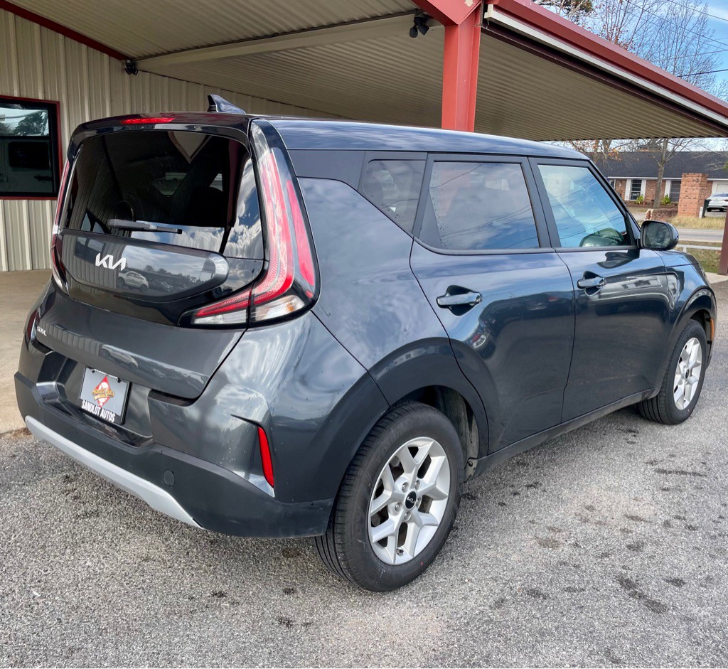 2023 Kia Soul Image 13