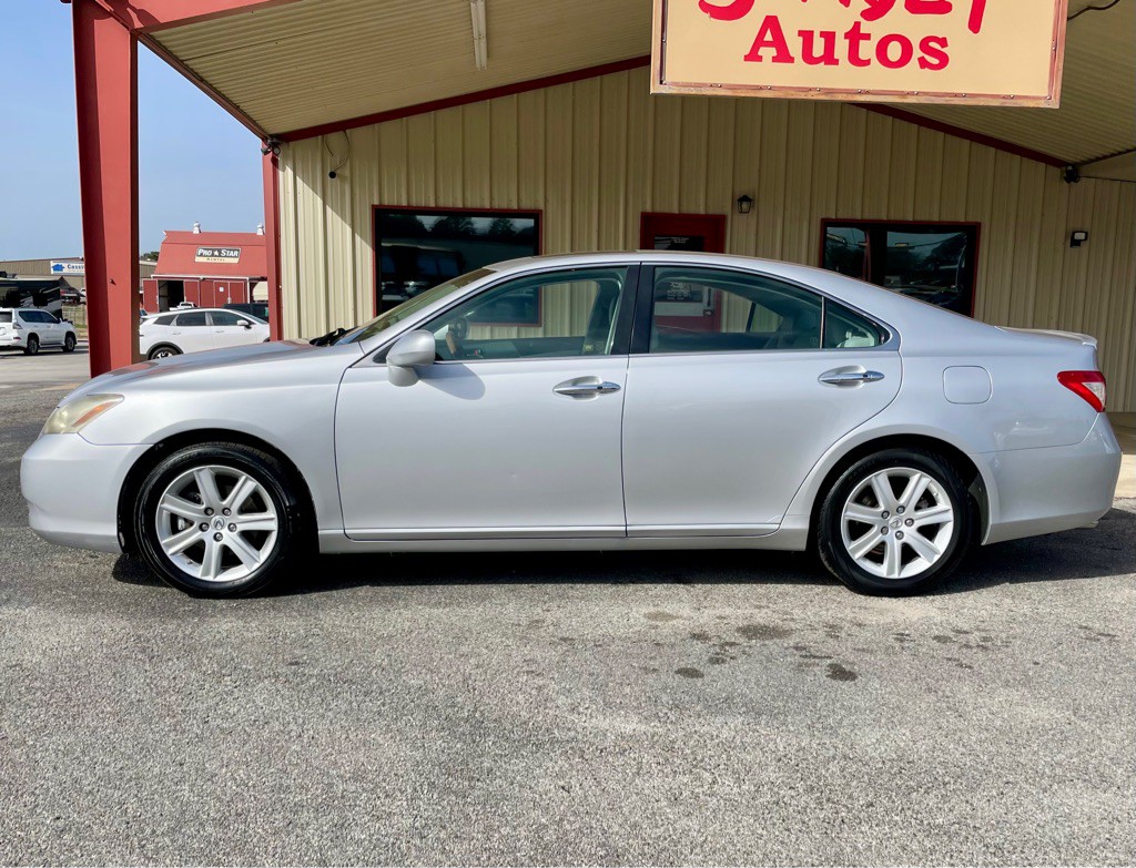 2009 Lexus ES Image 2