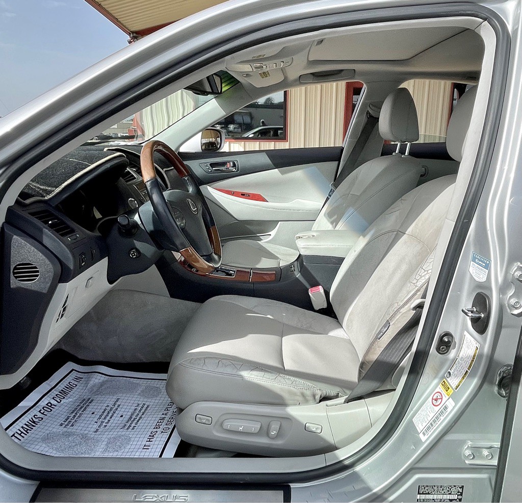 2009 Lexus ES Image 9