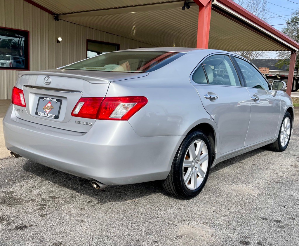 2009 Lexus ES Image 16