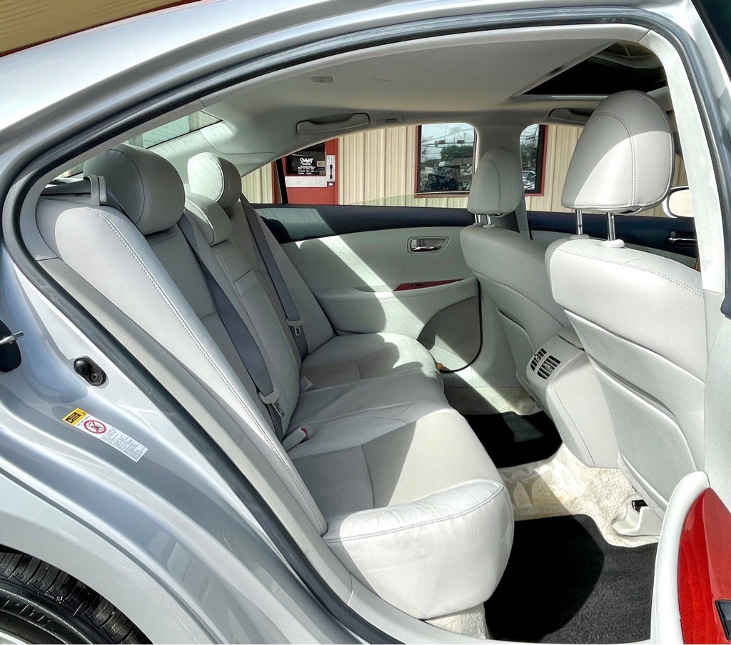 2009 Lexus ES Image 19