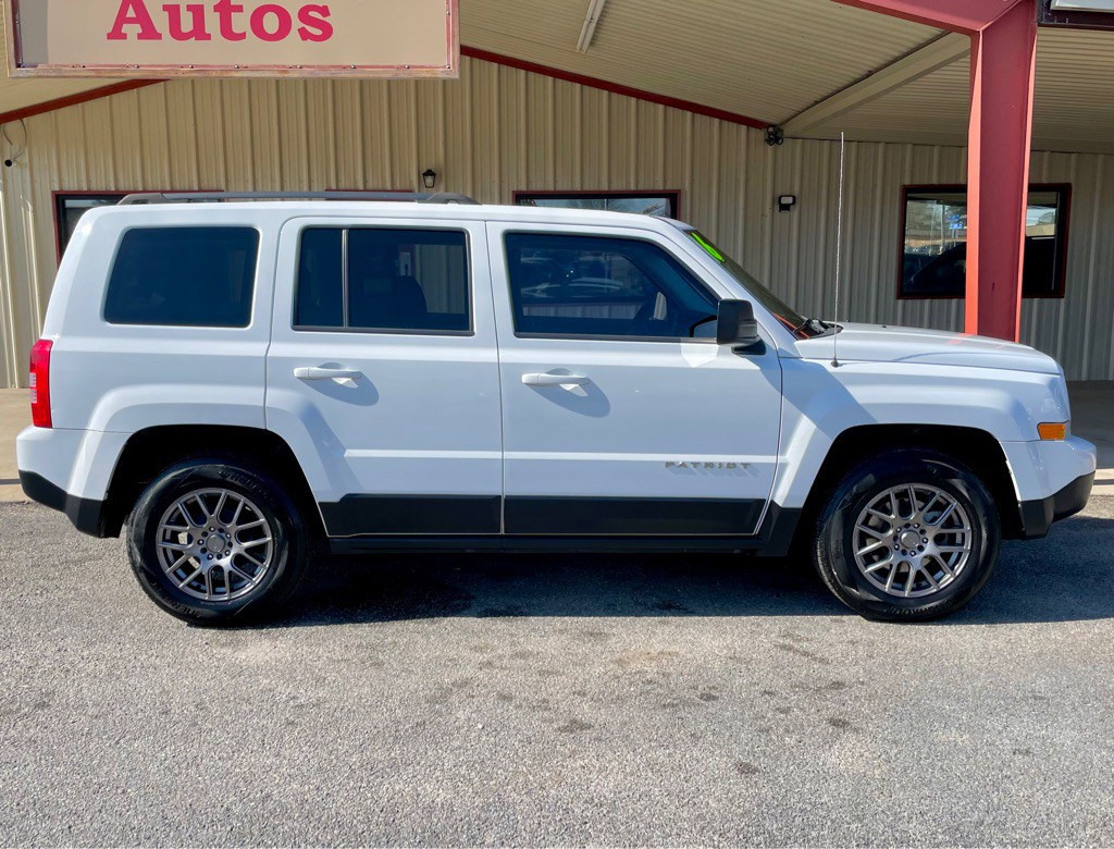 2016 Jeep Patriot Image 4