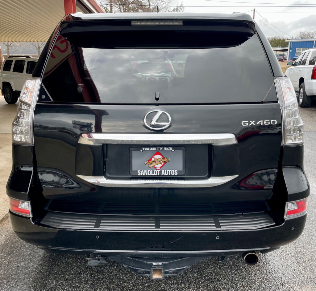 2017 Lexus GX Image 6