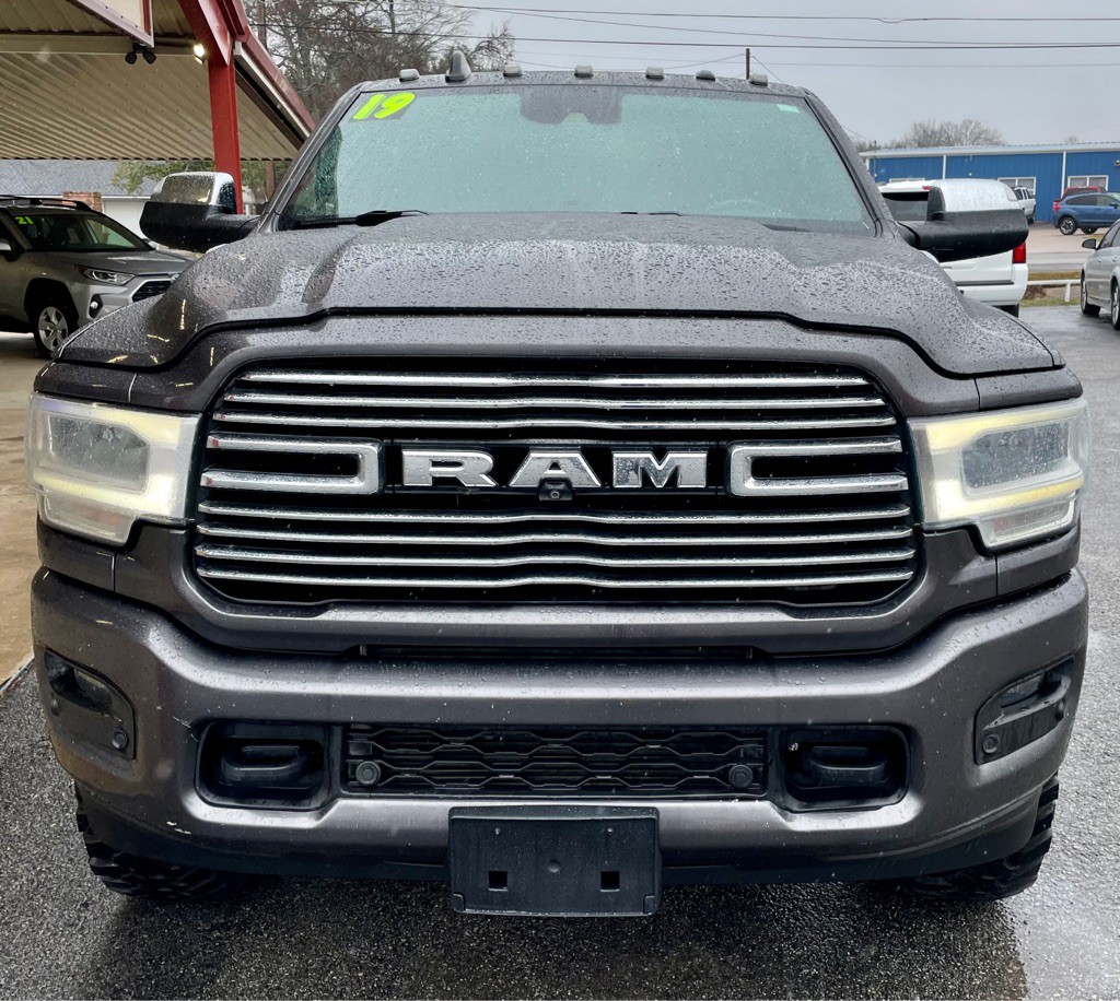 2019 RAM 3500 Image 5