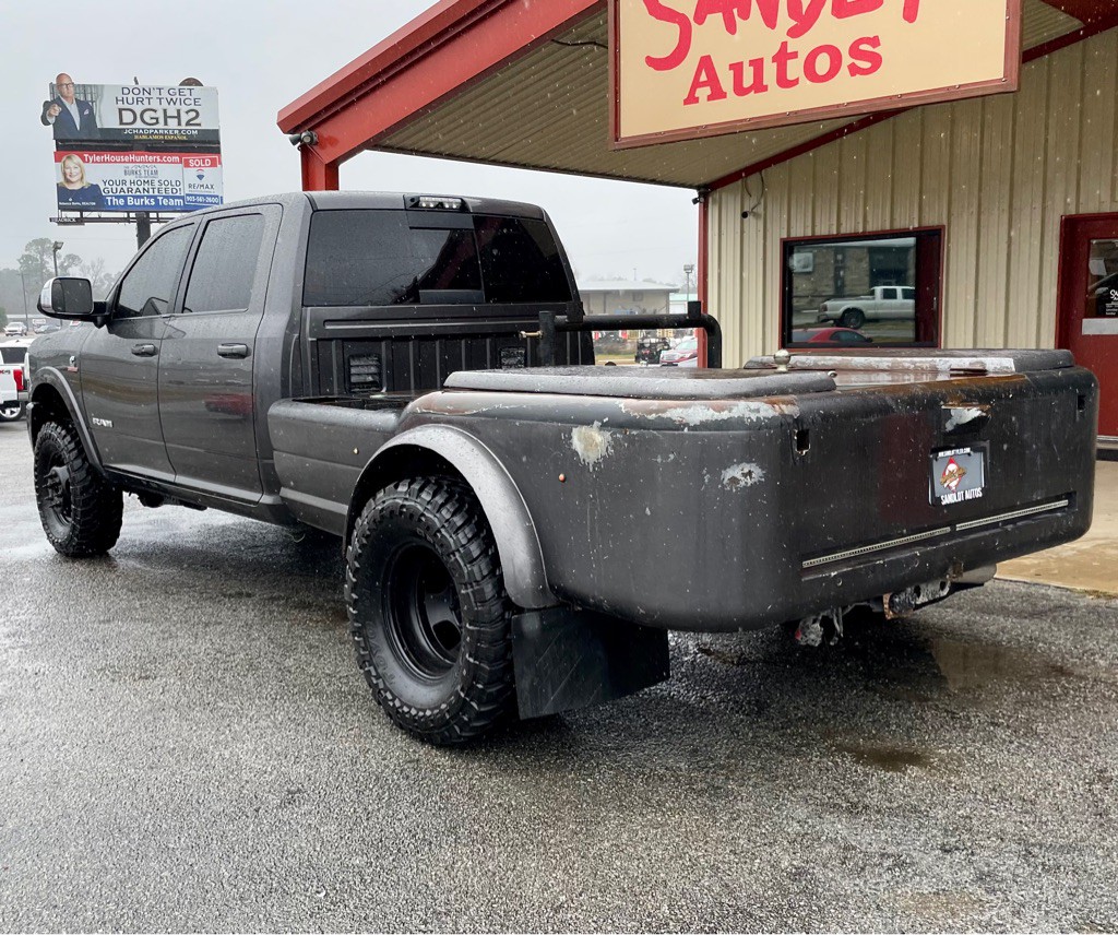 2019 RAM 3500 Image 11