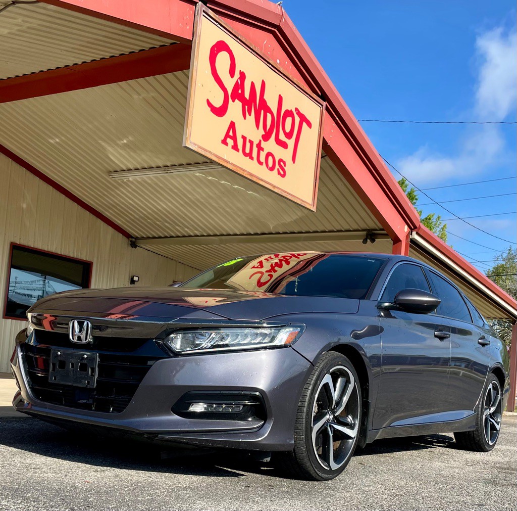 2018 Honda Accord Image 1