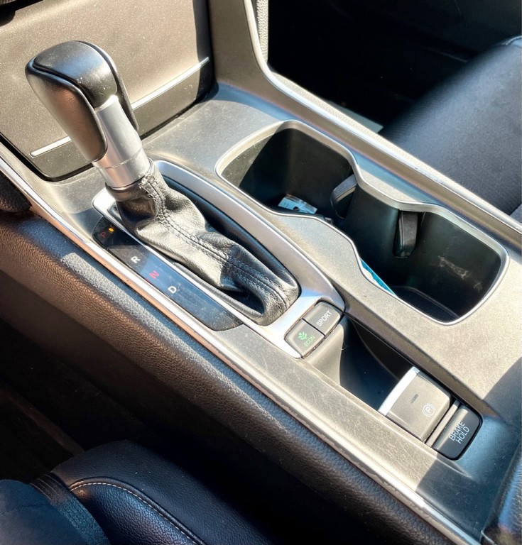 2018 Honda Accord Image 14