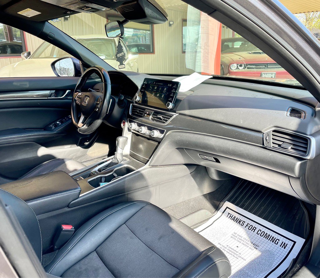 2018 Honda Accord Image 20