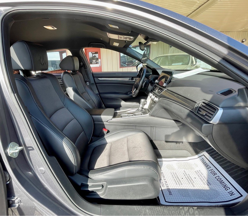 2018 Honda Accord Image 21