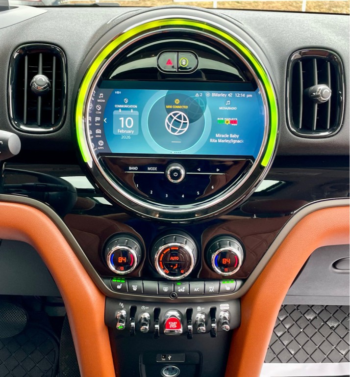 2024 MINI Cooper Image 12