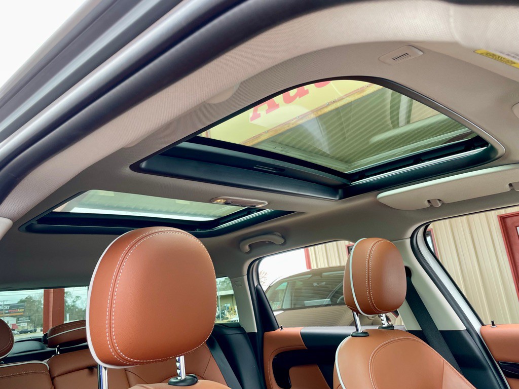 2024 MINI Cooper Image 14