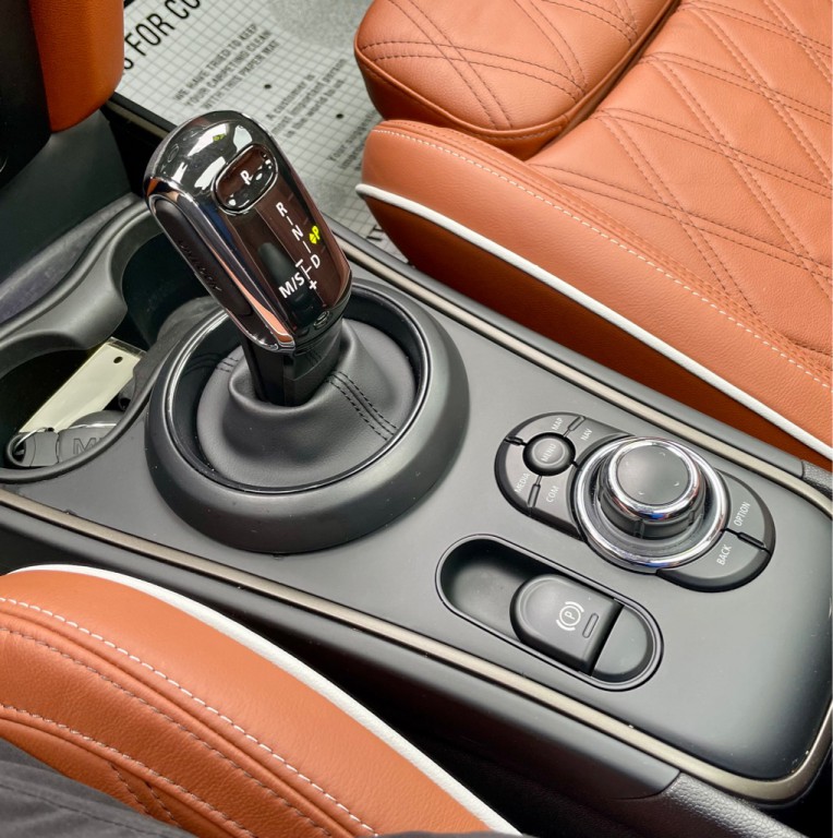 2024 MINI Cooper Image 15