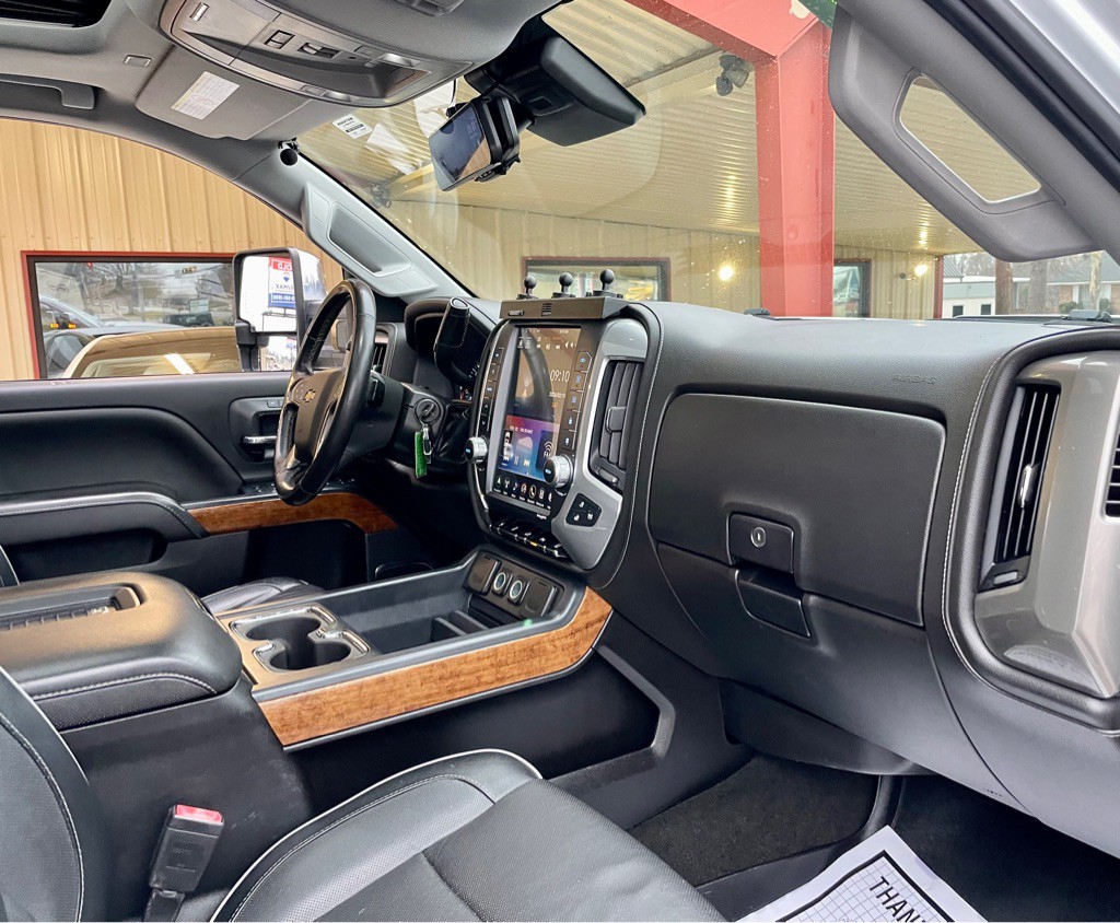 2017 Chevrolet Silverado 1500 Image 20