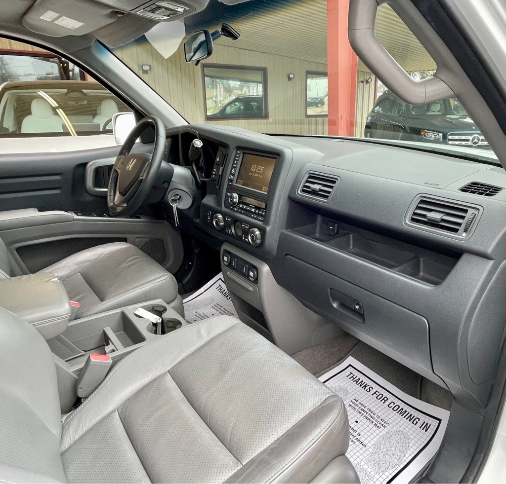 2011 Honda Ridgeline Image 21