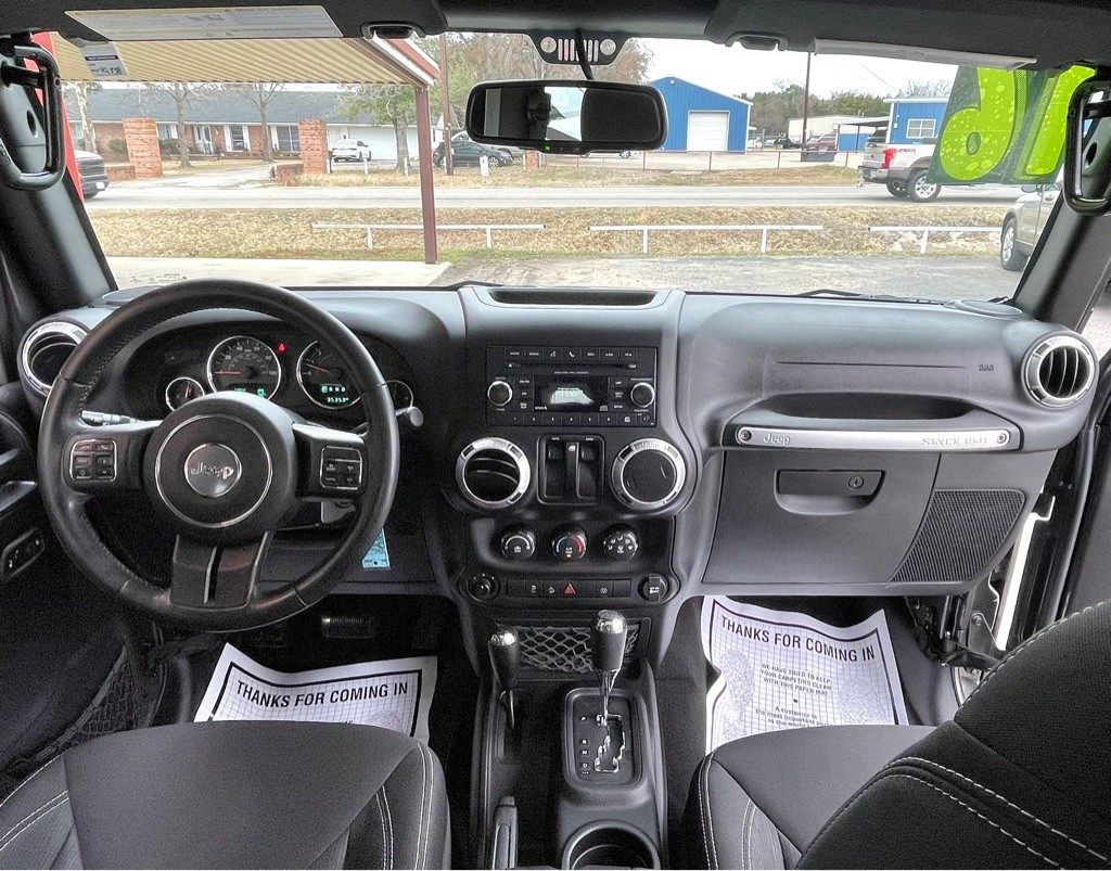 2016 Jeep Wrangler Image 8