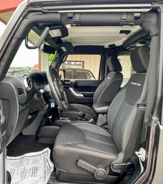 2016 Jeep Wrangler Image 10