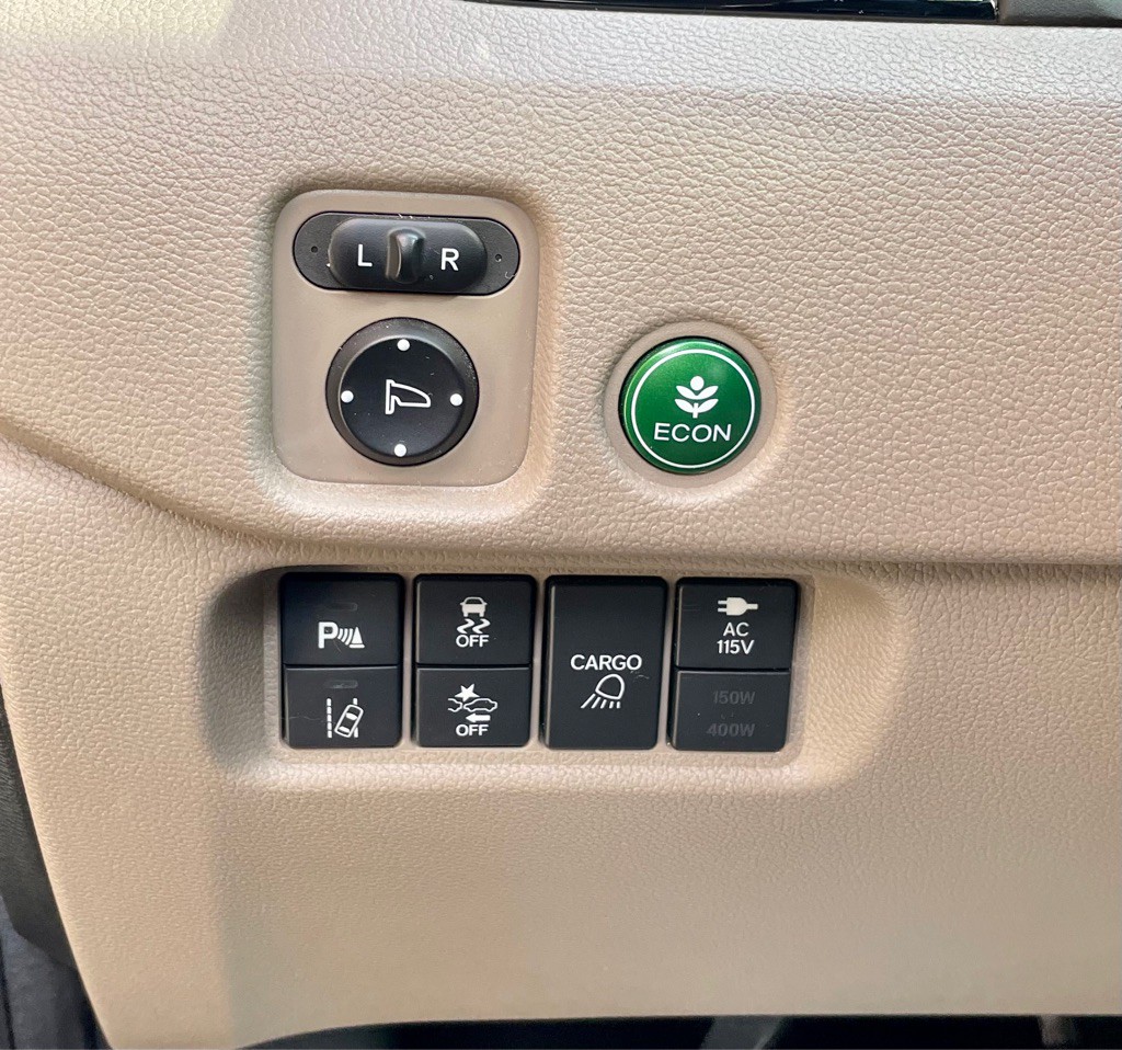 2017 Honda Ridgeline Image 14