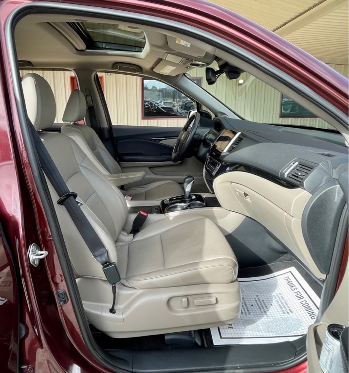 2017 Honda Ridgeline Image 23