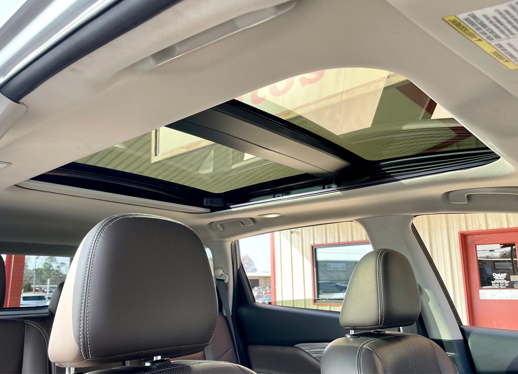 2017 Nissan Murano Image 19