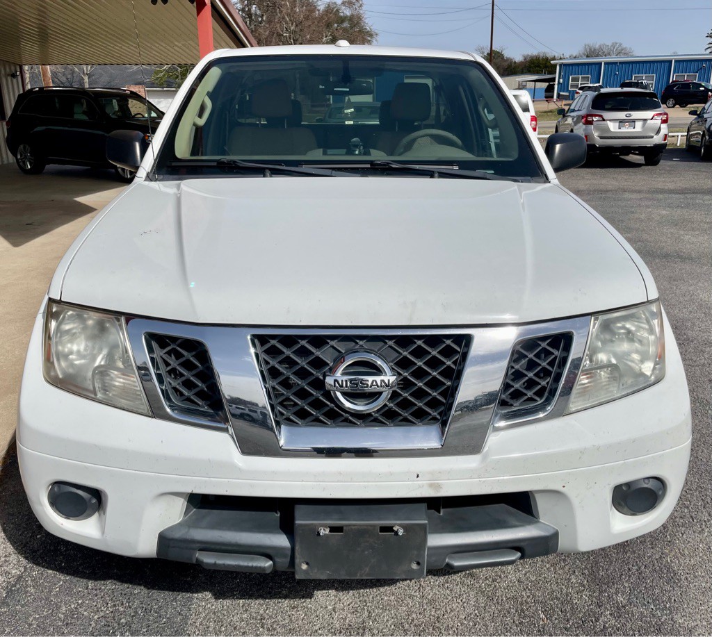2014 Nissan Frontier Image 5