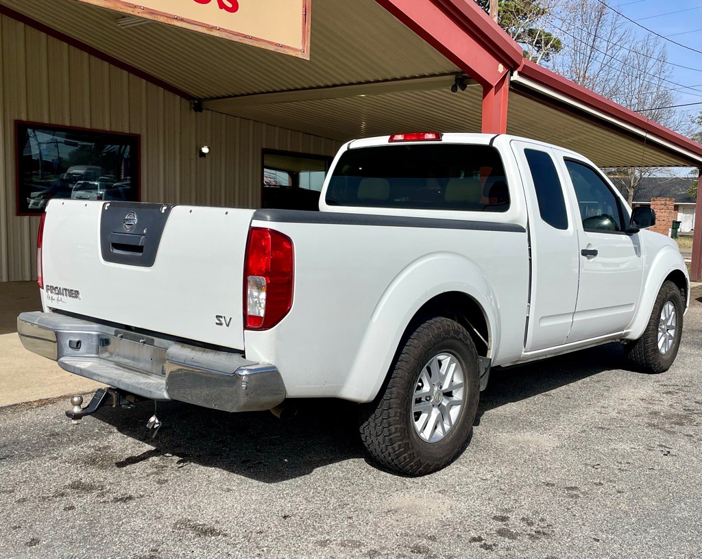 2014 Nissan Frontier Image 12