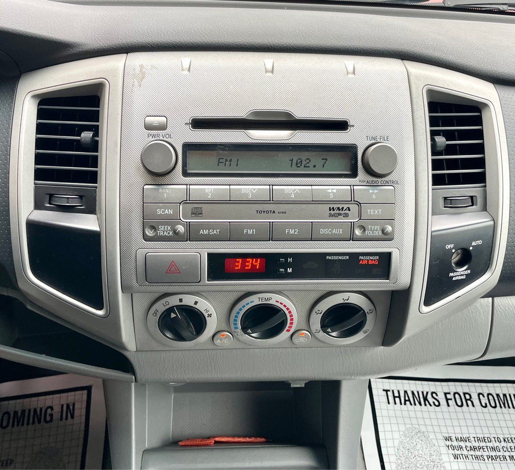 2011 Toyota Tacoma Image 15