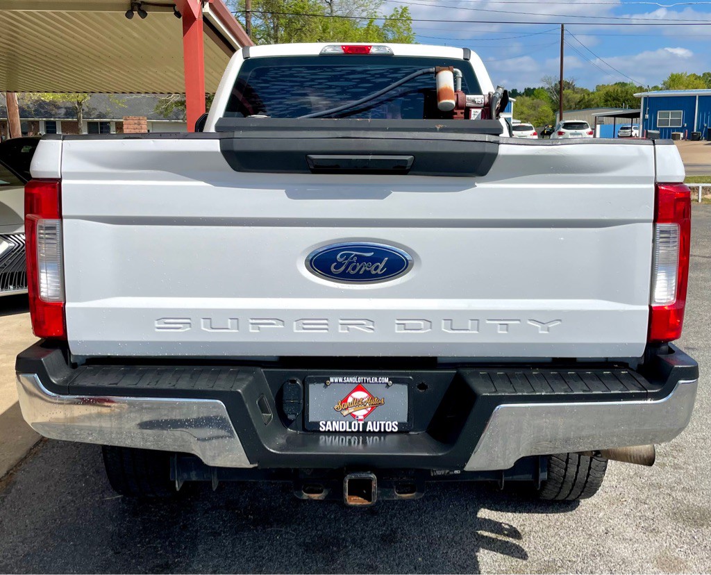 2017 Ford F-250 Image 6