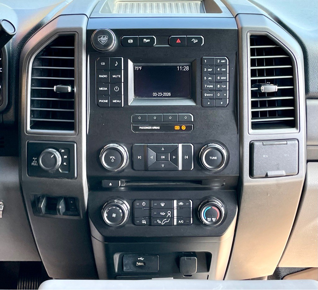 2017 Ford F-250 Image 12