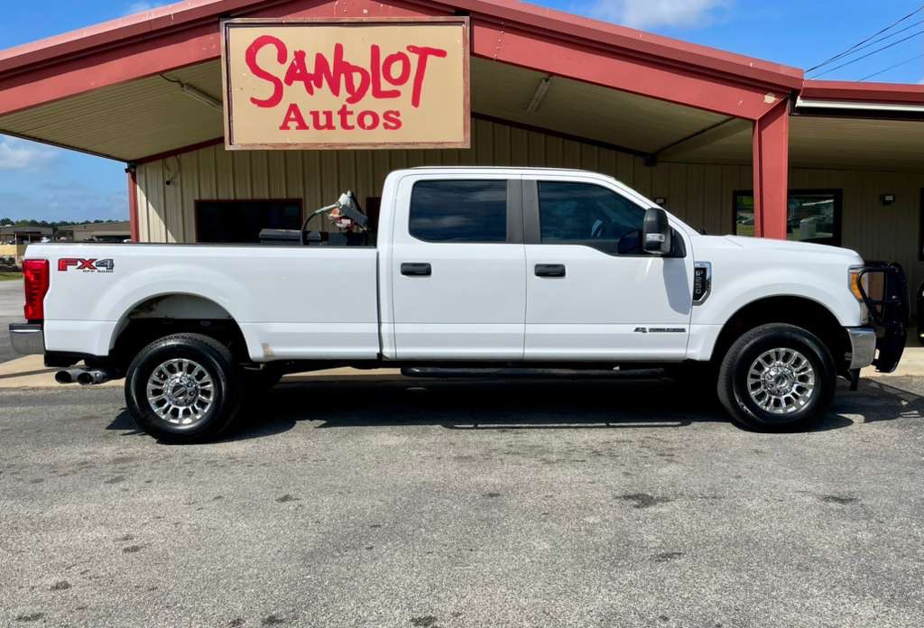 2017 Ford F-250 Image 4