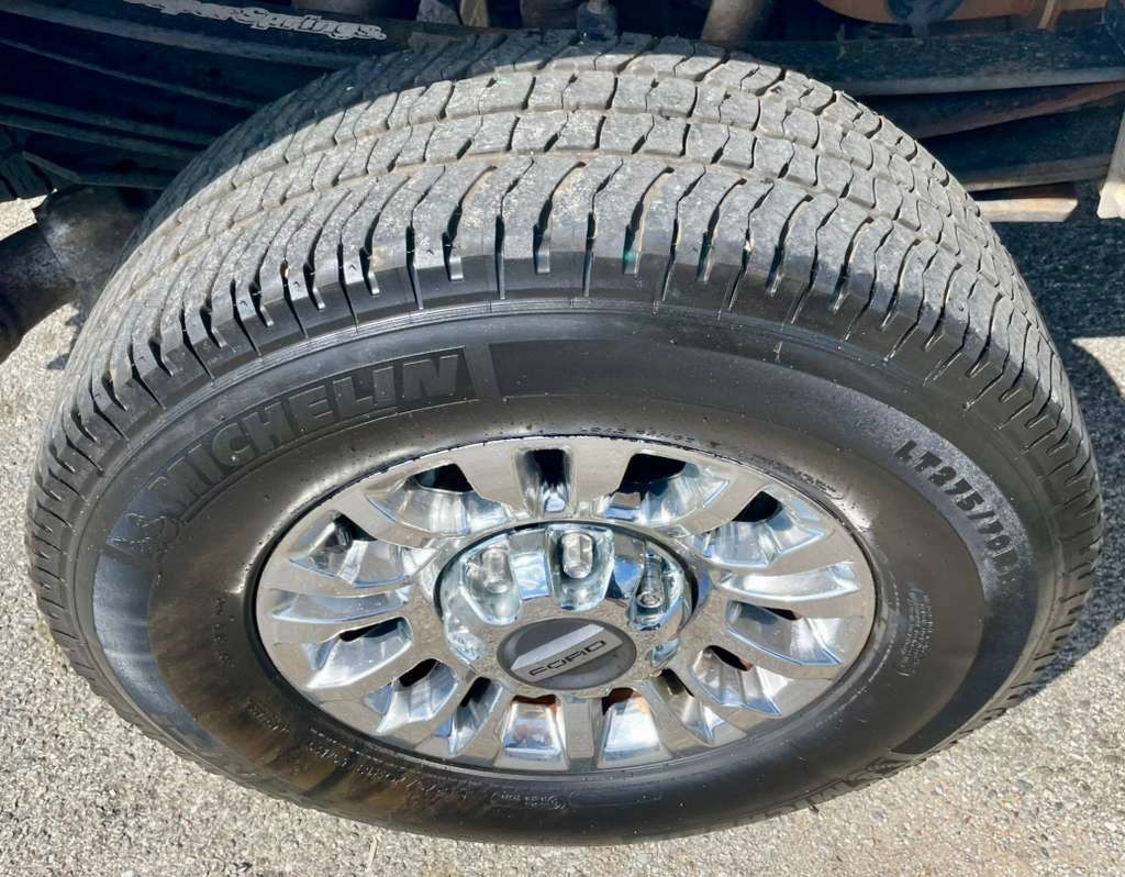 2017 Ford F-250 Image 21