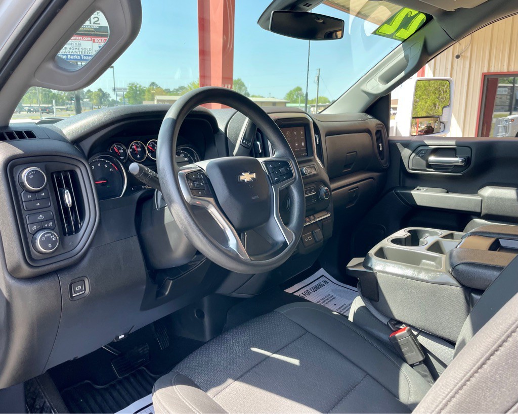 2022 Chevrolet Silverado 1500 Image 9
