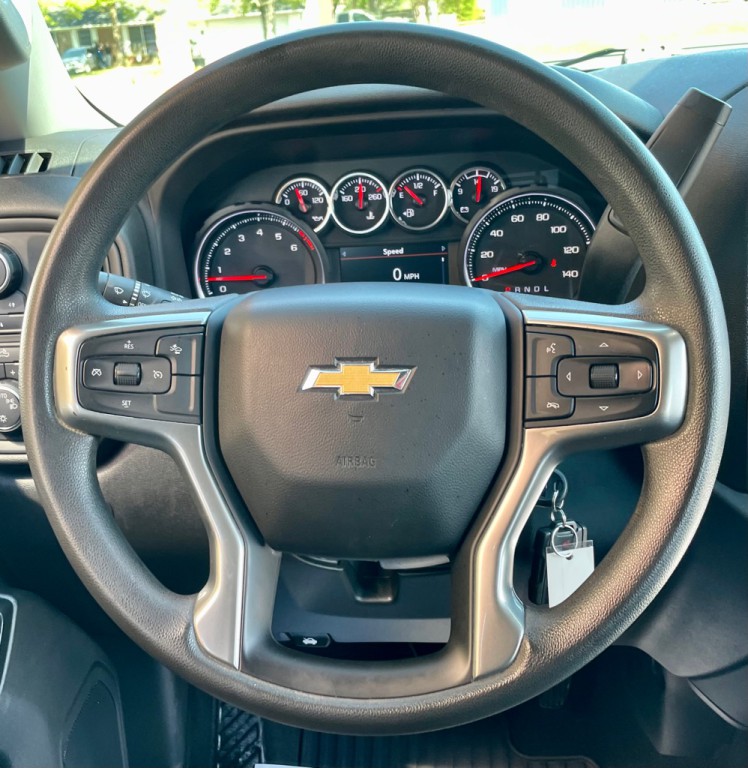 2022 Chevrolet Silverado 1500 Image 13