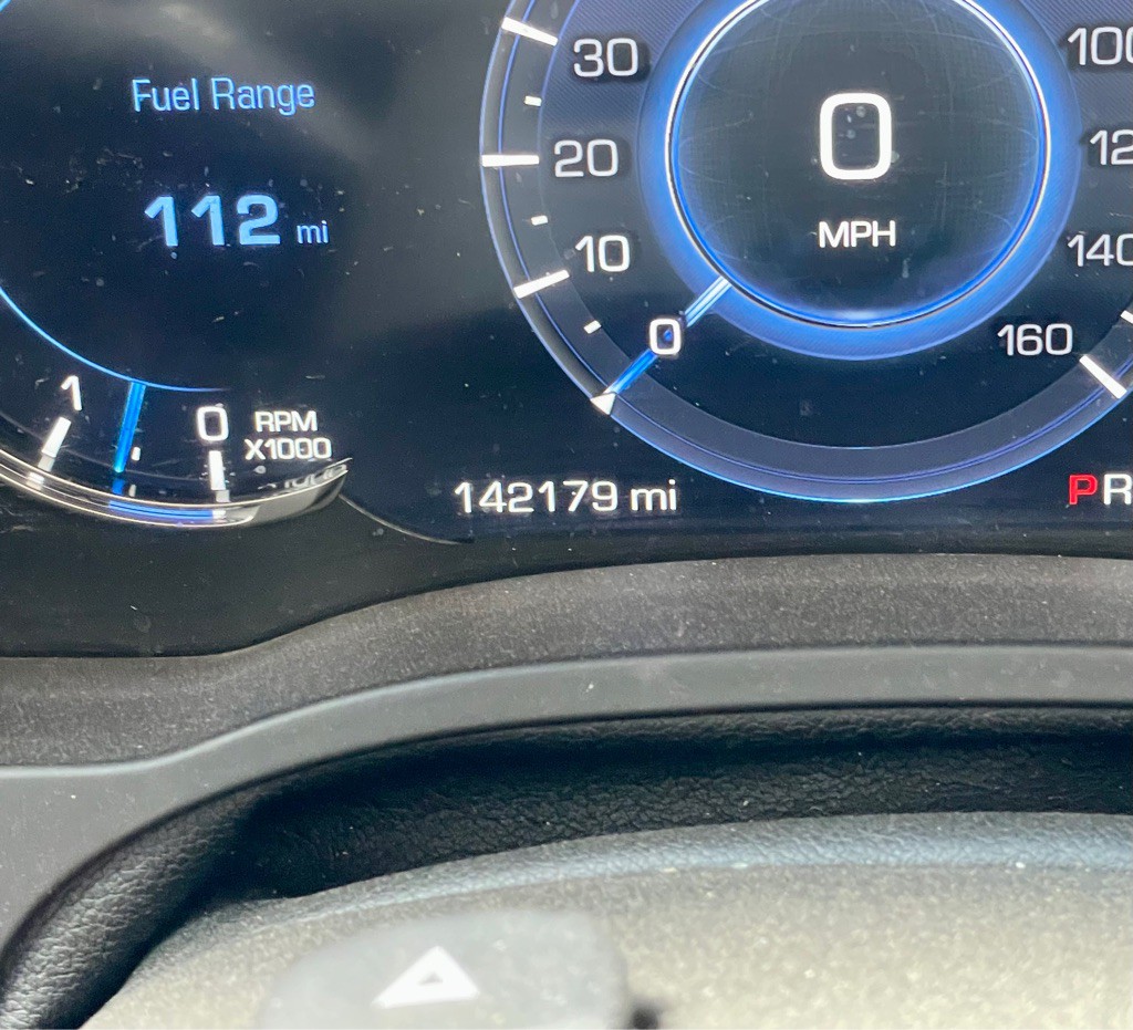 2017 Cadillac Escalade Image 8