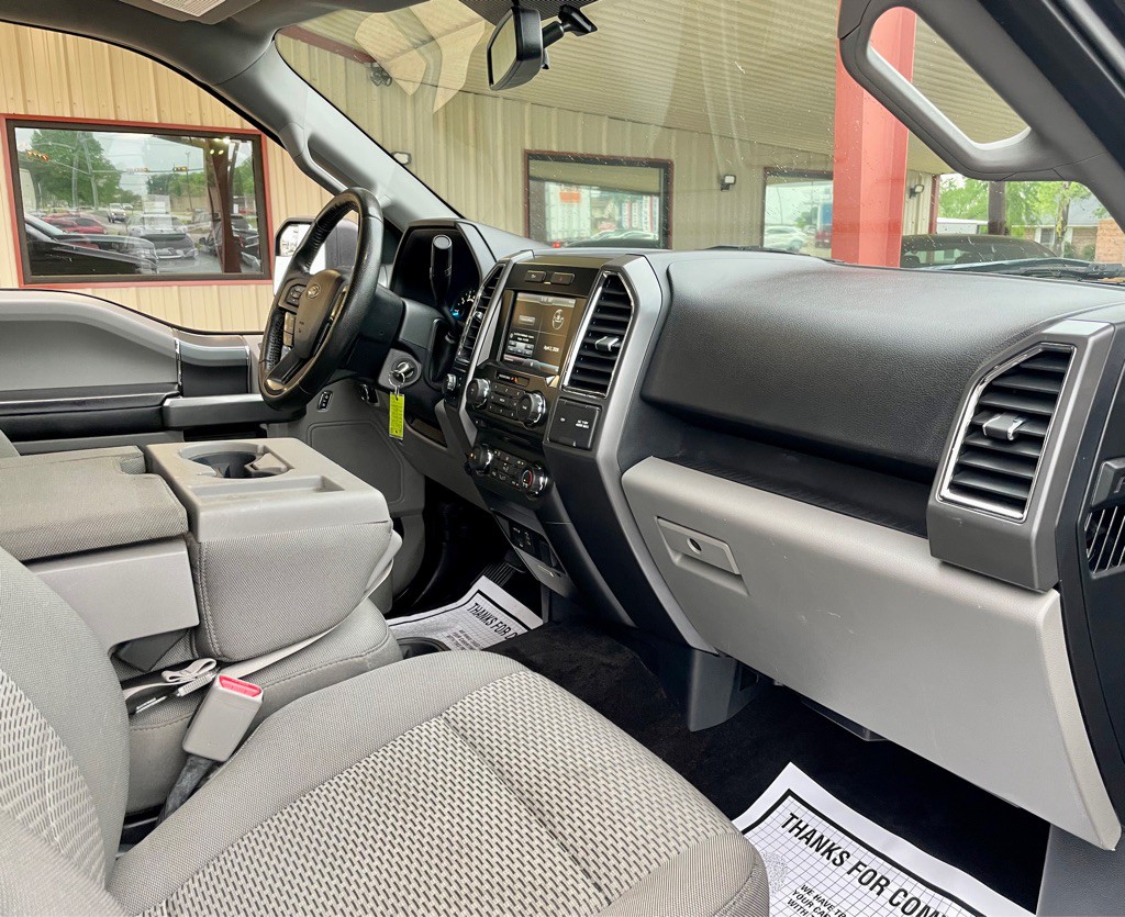 2015 Ford F-150 Image 16