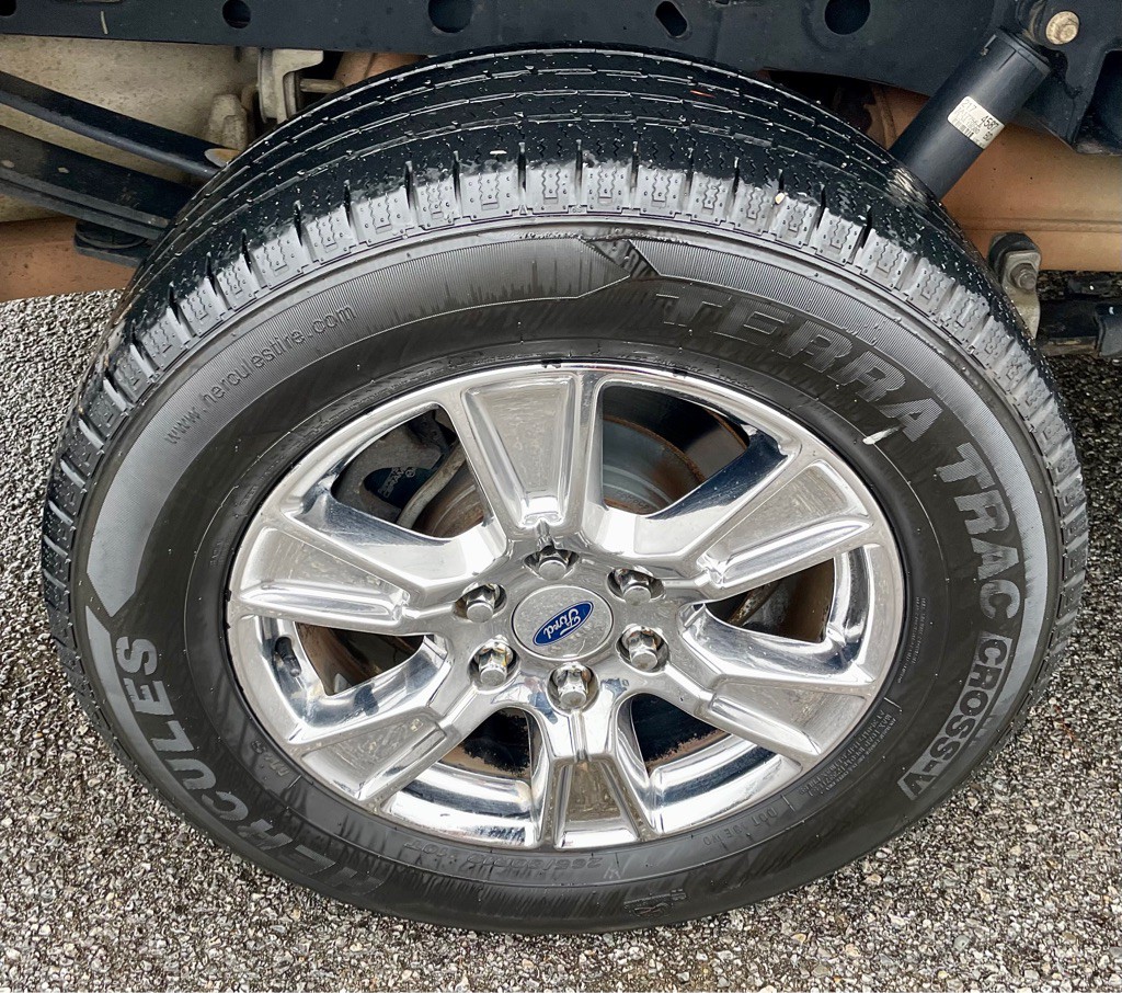 2015 Ford F-150 Image 22