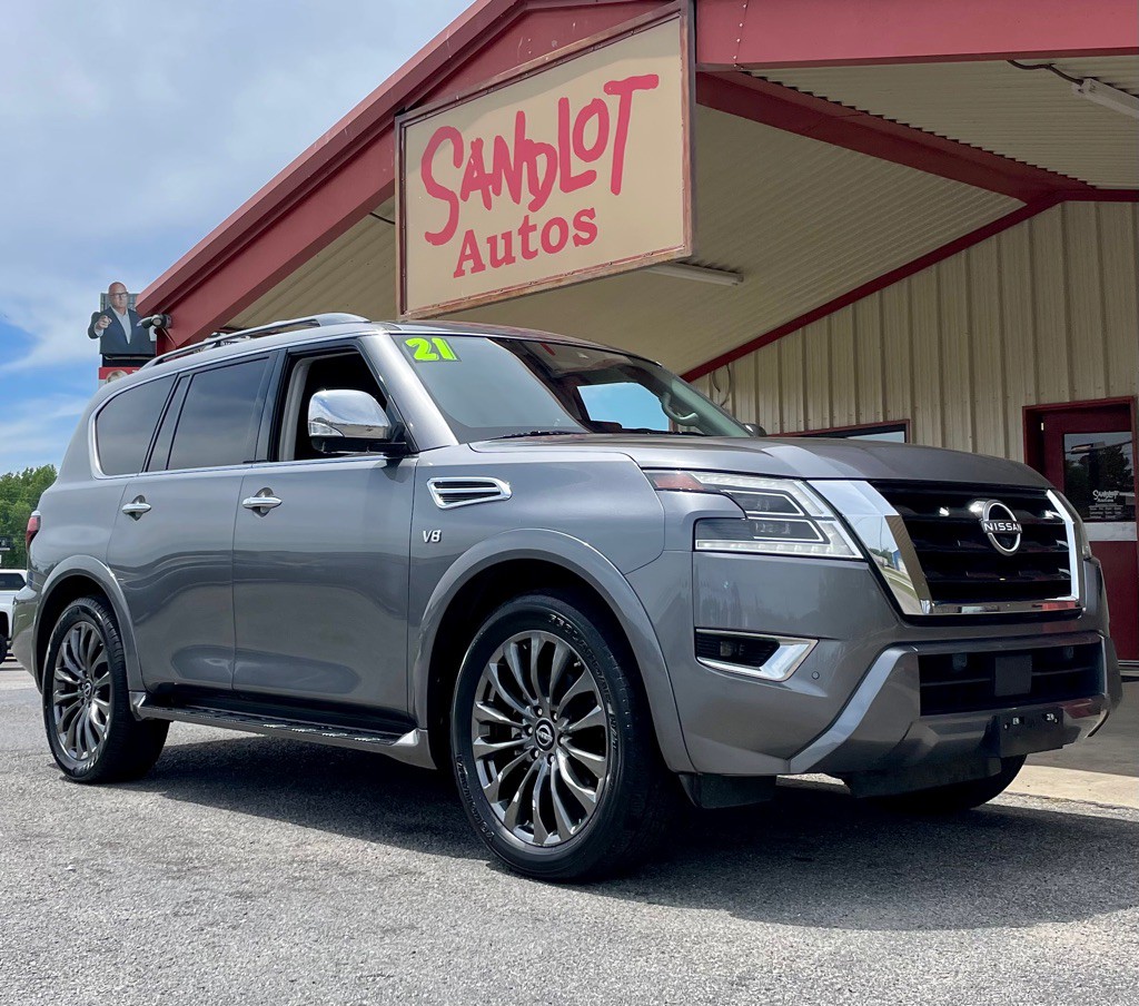 2021 Nissan Armada Image 3